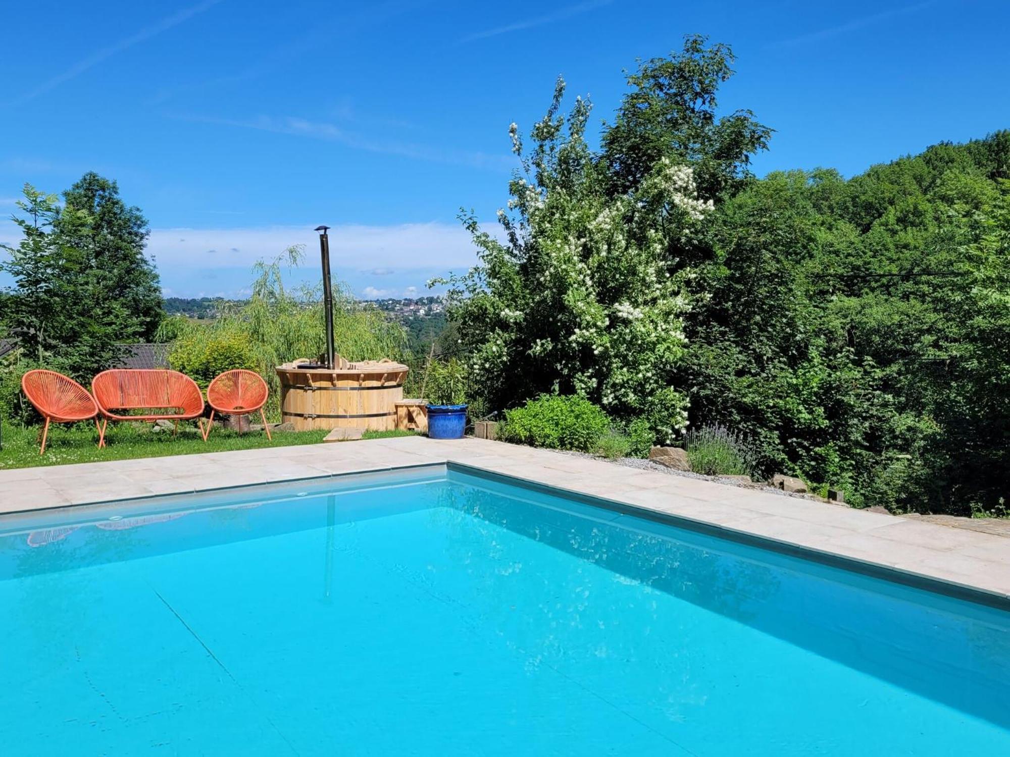 Nice Holiday Home In Nature With Sauna, Hot Tub En Swimming Pool Verviers Exterior photo
